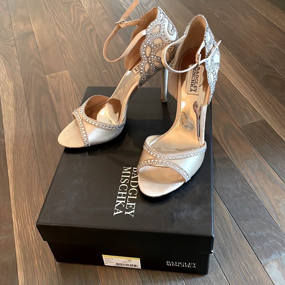 Badgley Mischka Embellished Heels- worn once!